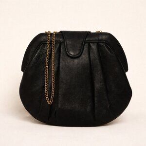 Vintage Pleated Soft Leather Pouch Clutch / Shoulder Bag Black Gold Chain Quiet